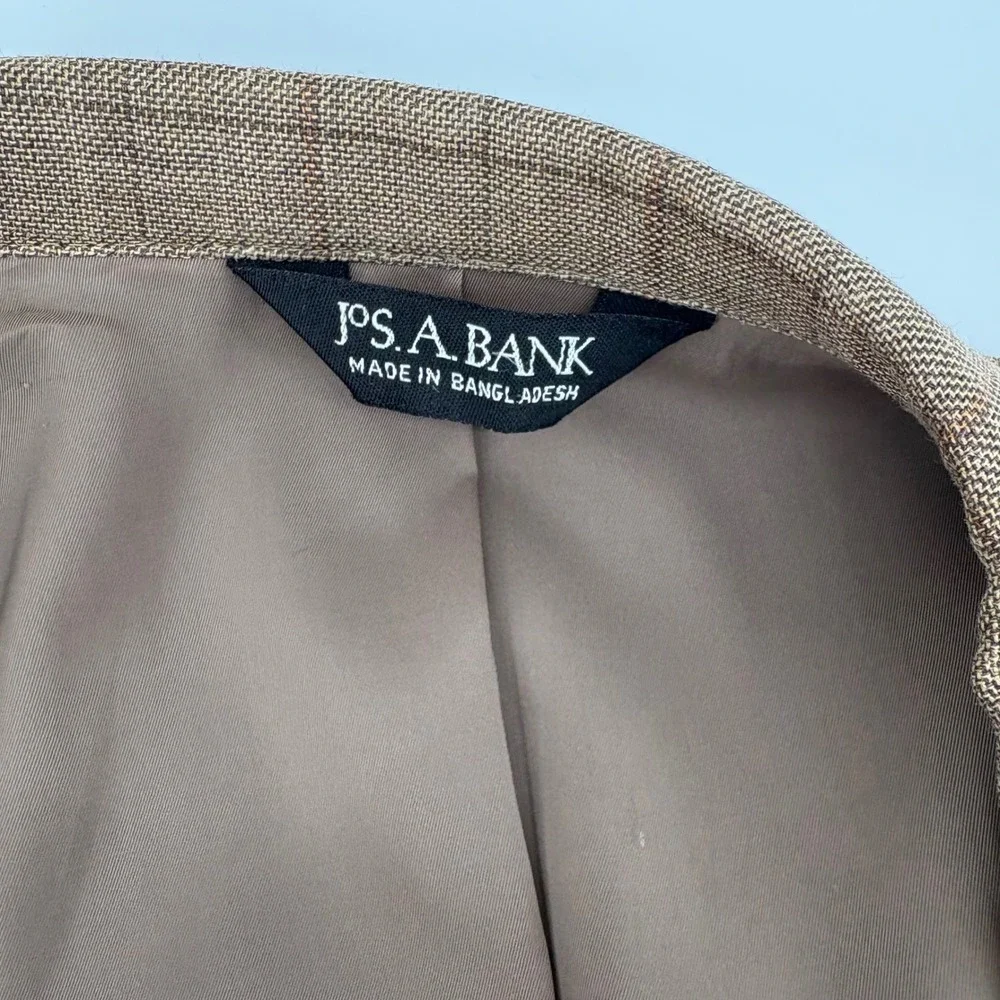 Jos A Bank 43R Traveler's Collection Brown Tailored Fit‎ Windowpane Plaid Blazer